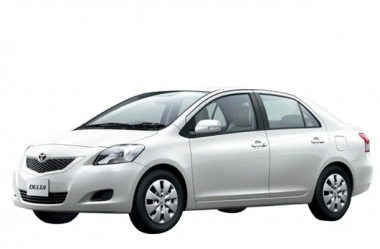 Toyota Belta 2005-2012 (правый руль)